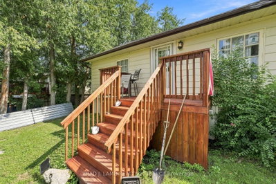 21153 Dalton Road • Georgina, ON photo 4