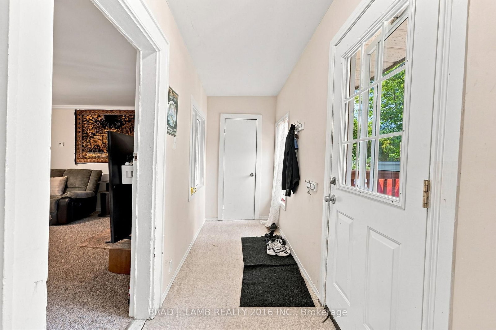 21153 Dalton Road • Georgina, ON photo 6
