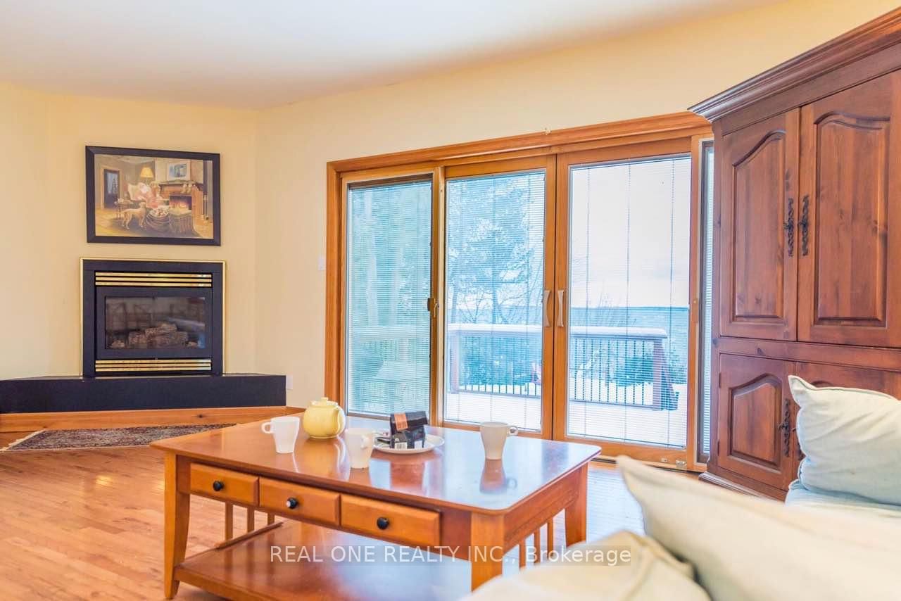 A - 86 Morrison Avenue, Brock 3