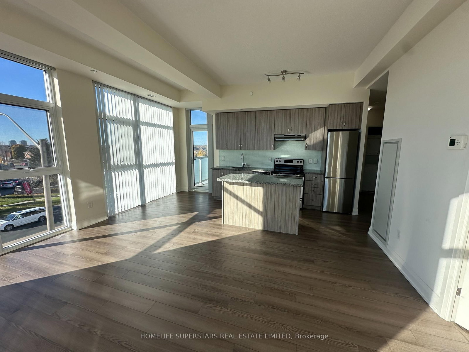 8763 Bayview Avenue • #309 • Richmond Hill, ON photo 4