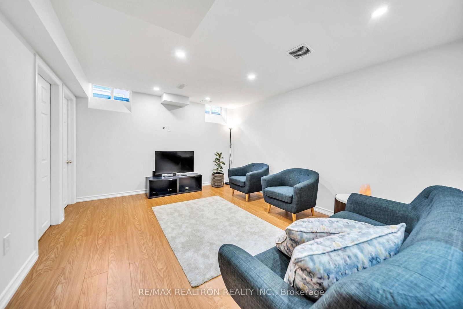 66 Longwood Avenue • Richmond Hill, ON photo 33