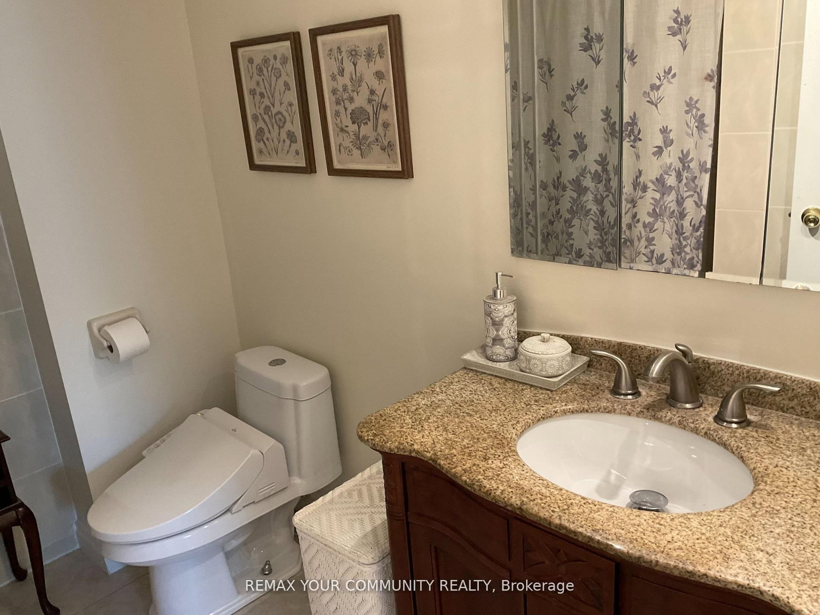 111 Springhead Gardens • Richmond Hill, ON photo 17