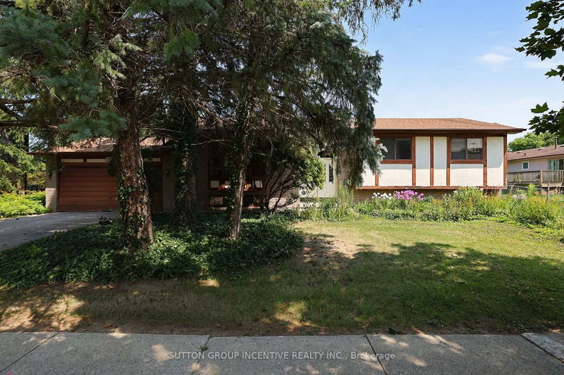 37 Moore Park Drive