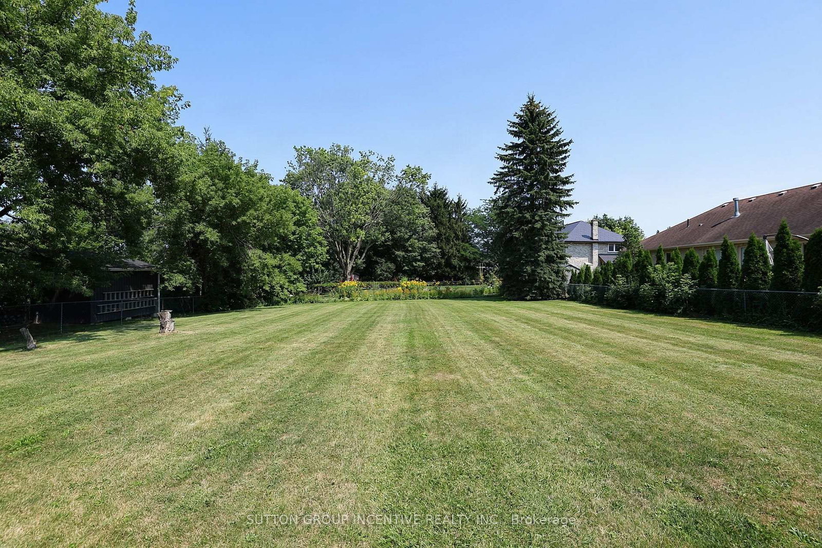 37 Moore Park Drive • King, ON photo 26