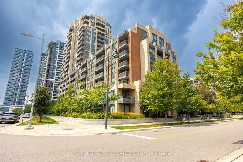 1101 - 18 Uptown Drive