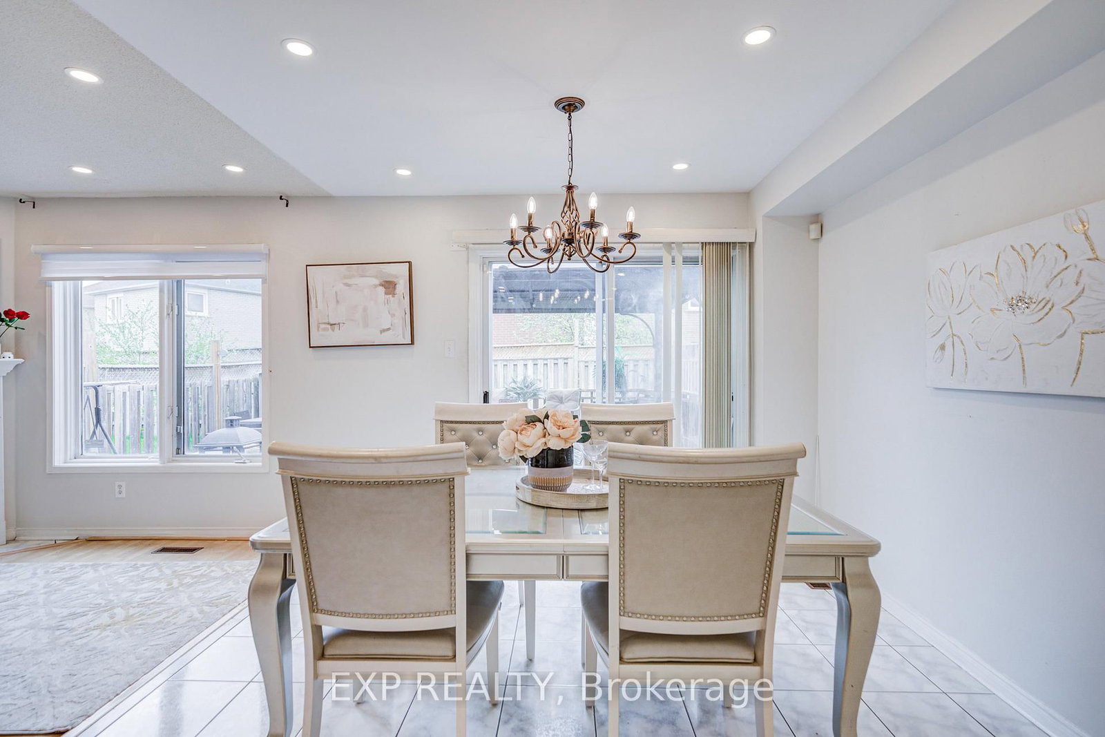 211 Sophia Road • Markham, ON photo 12