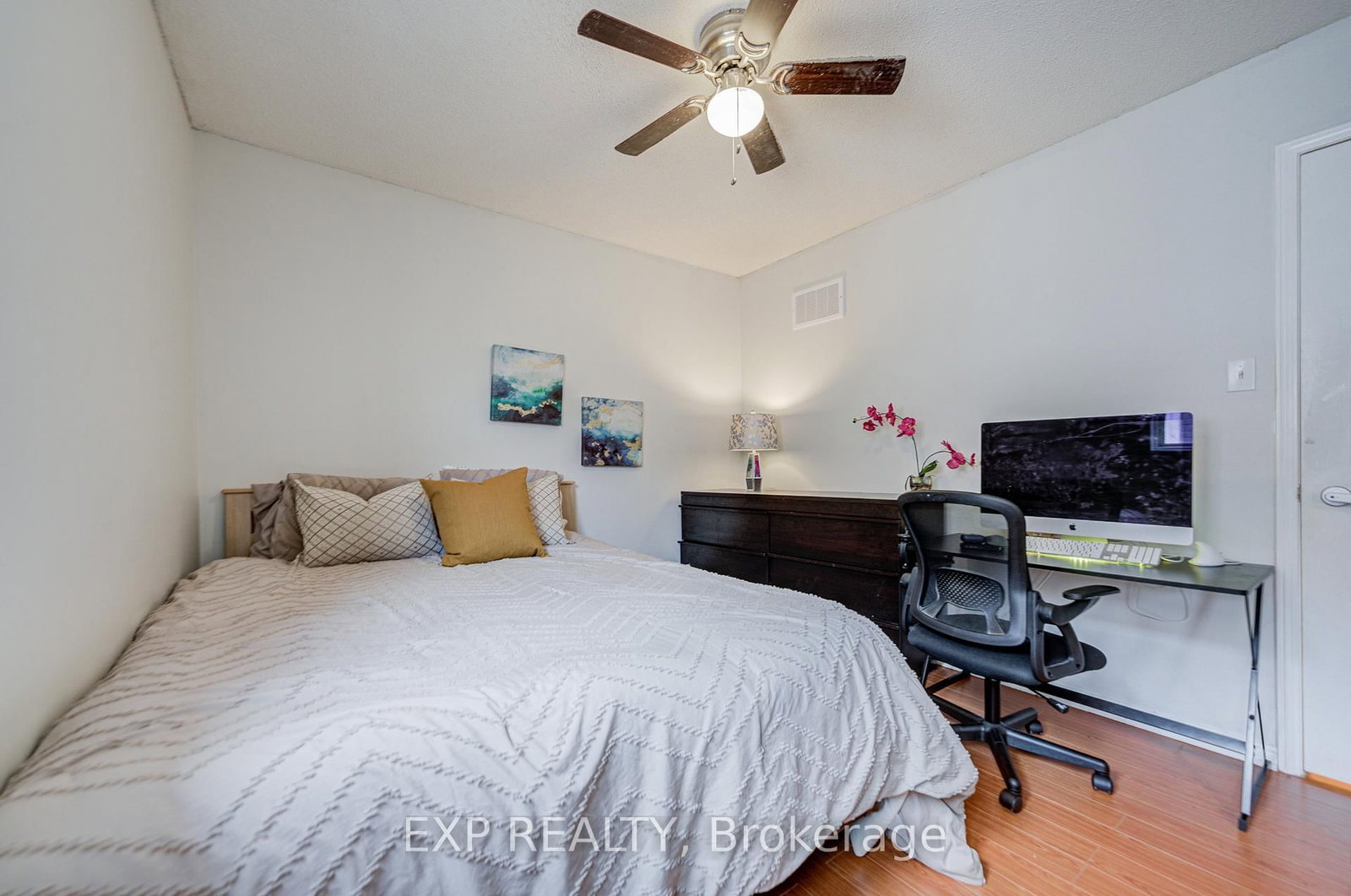 211 Sophia Road • Markham, ON photo 25