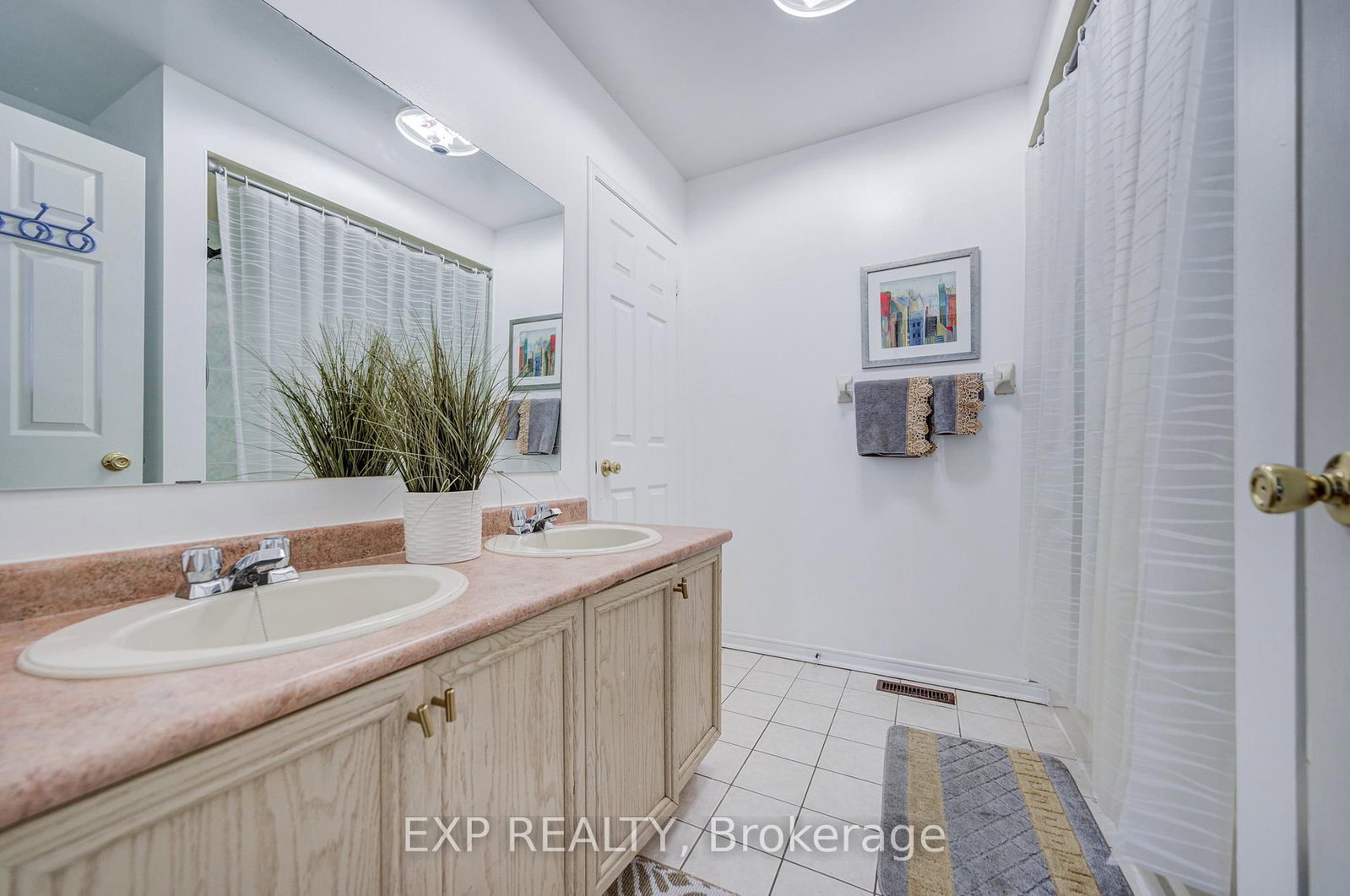 211 Sophia Road • Markham, ON photo 27