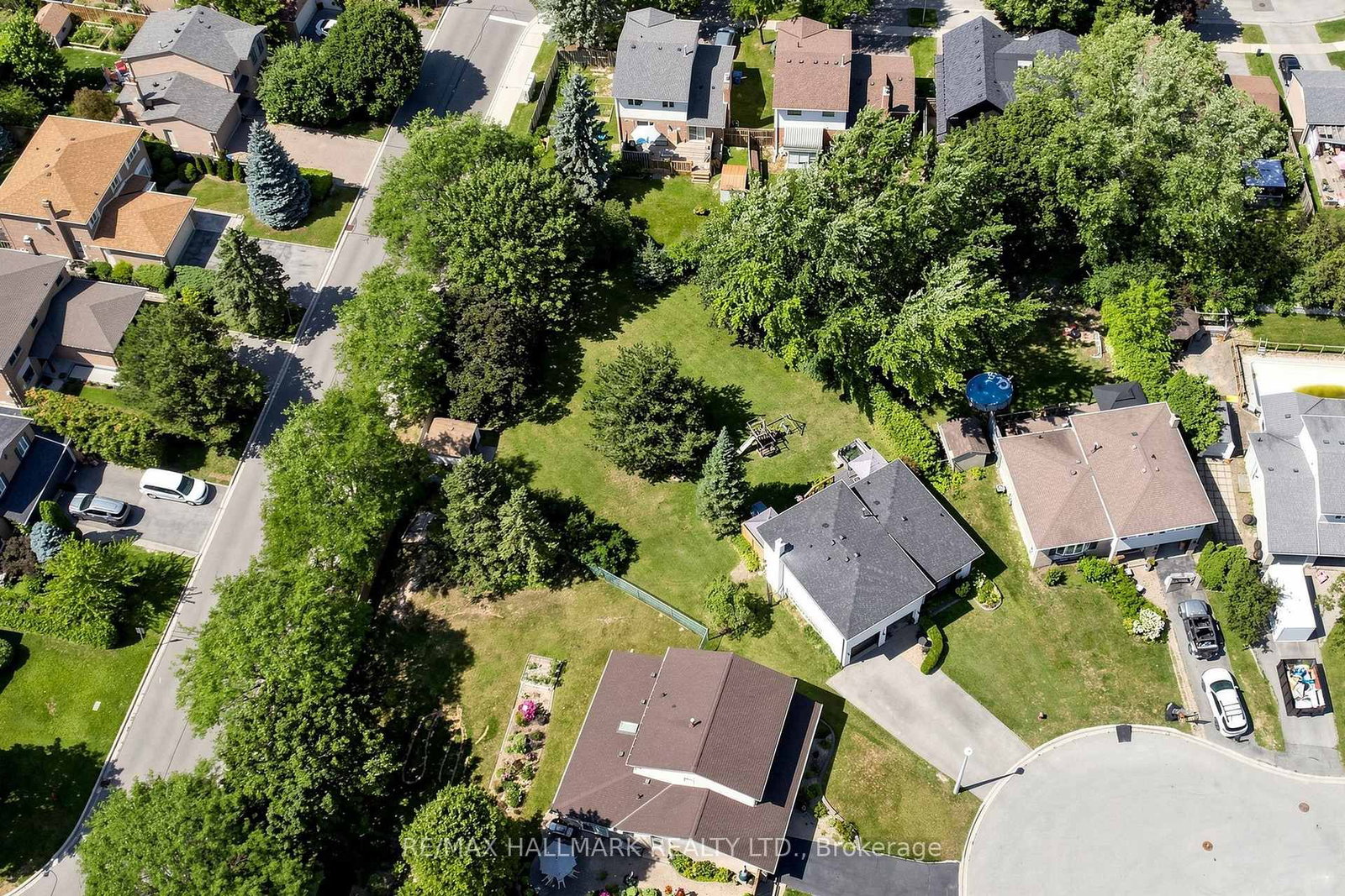 20 Oak Court • #Part 1 • Aurora, ON photo 35