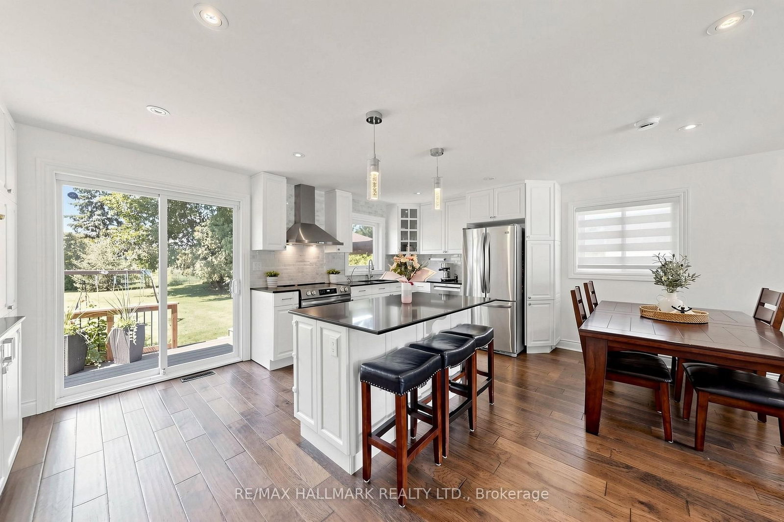 20 Oak Court • #Part 1 • Aurora, ON photo 9