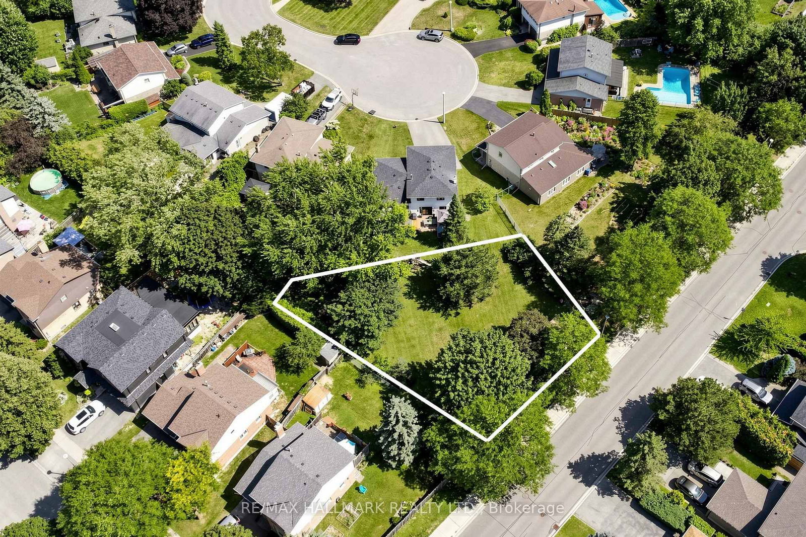 20 Oak Court • #Part 2 • Aurora, ON photo 1