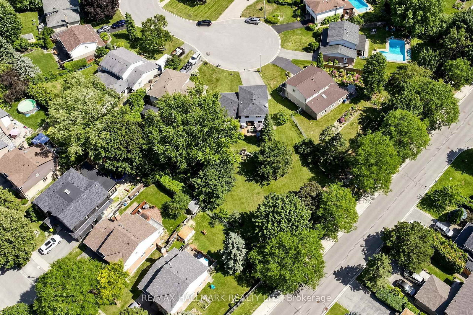 20 Oak Court • #Part 2 • Aurora, ON photo 5