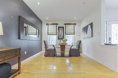 173 Selwyn Road • Richmond Hill, ON photo 5