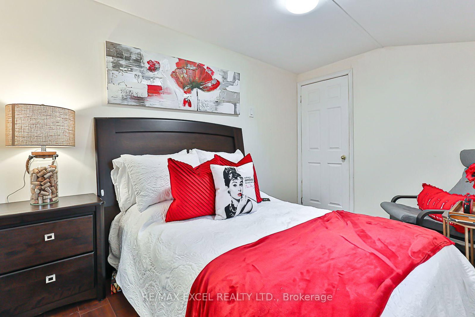 255 Parkway Avenue • Georgina, ON photo 16