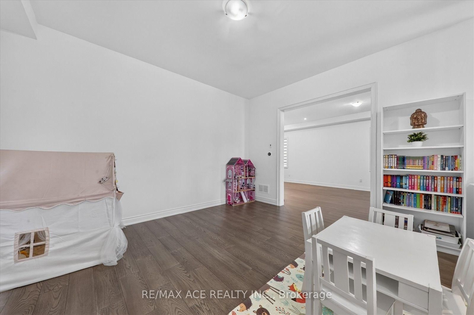 7607 Ninth Line • Markham, ON photo 10