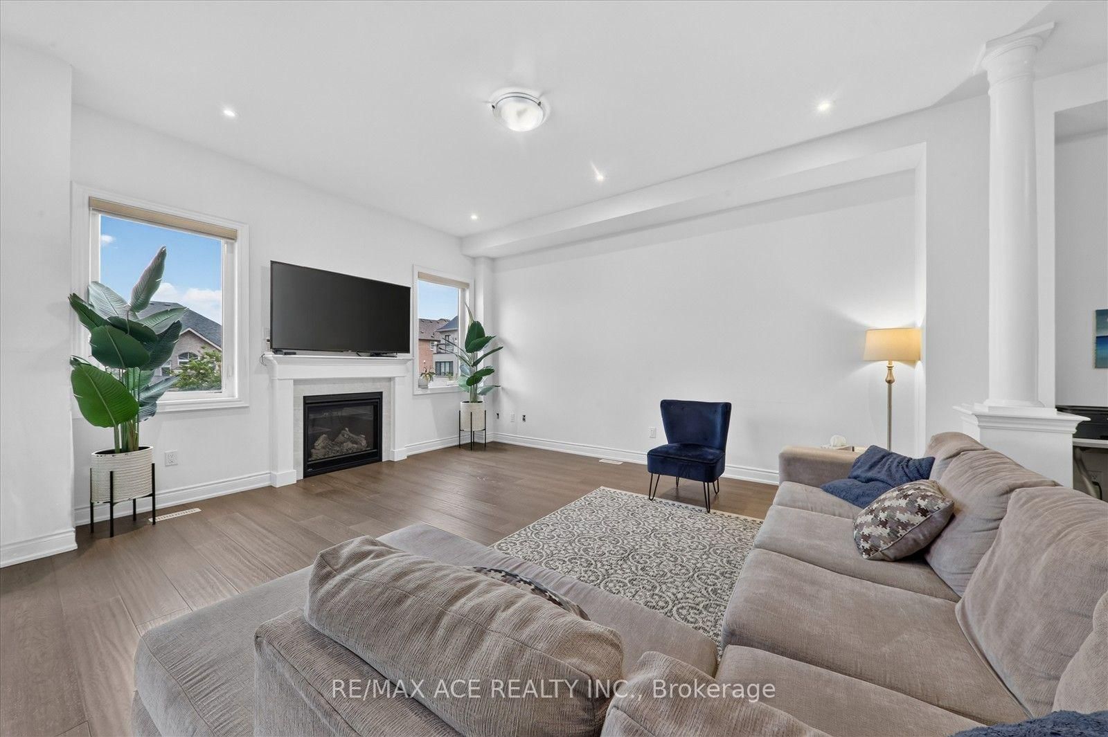 7607 Ninth Line • Markham, ON photo 11