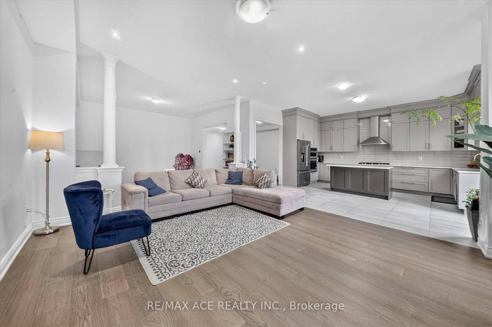 7607 Ninth Line • Markham, ON photo 13