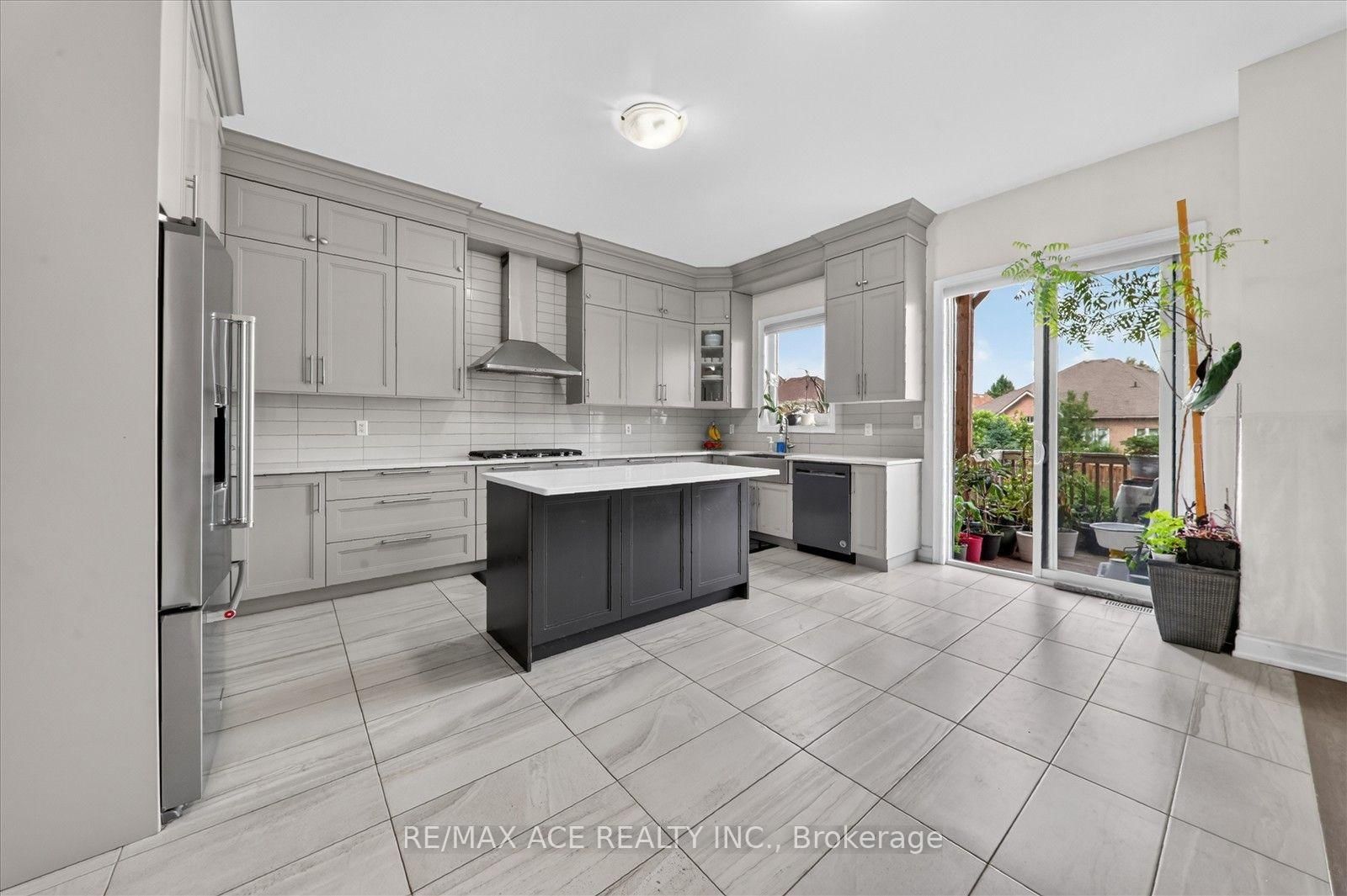 7607 Ninth Line • Markham, ON photo 14