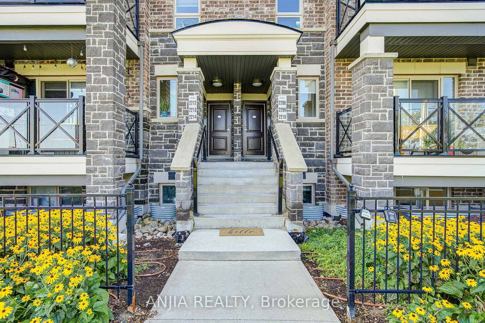 10 Westmeath Lane • #2210 • Markham, ON photo 1