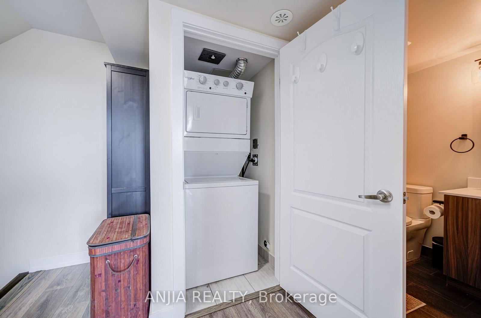 10 Westmeath Lane • #2210 • Markham, ON photo 19