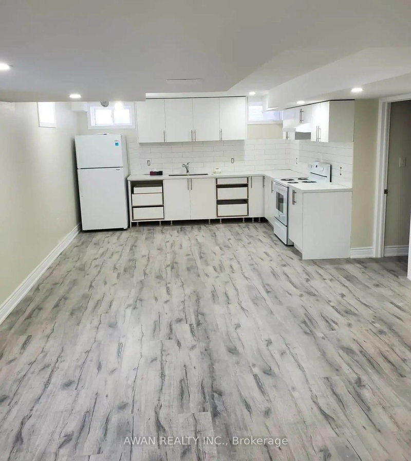 Basement - 50 Mcdonell Crescent N
