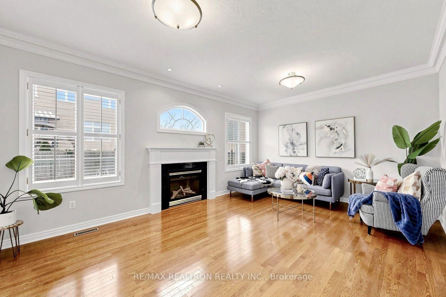 52 Canelli Heights Court • Vaughan, ON photo 9