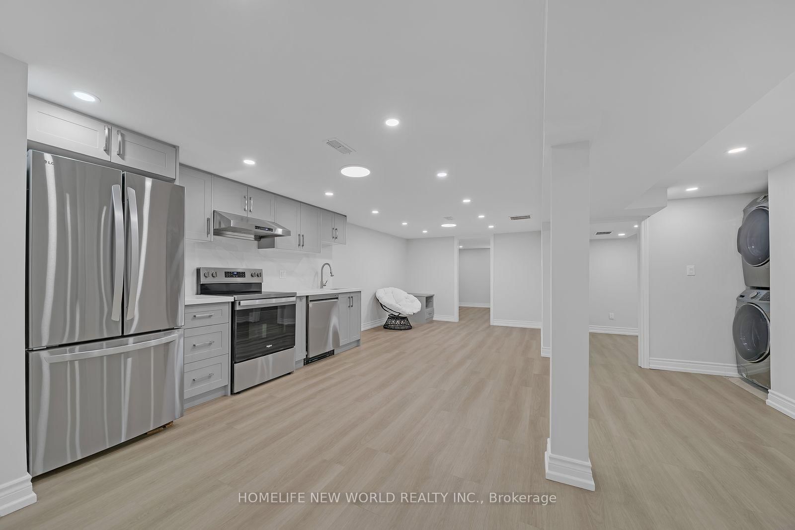 736 Grace Street • Newmarket, ON photo 20