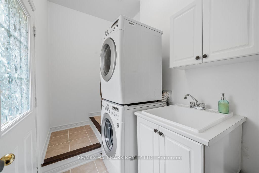 15 Old Colony Road • #24 • Richmond Hill, ON photo 34