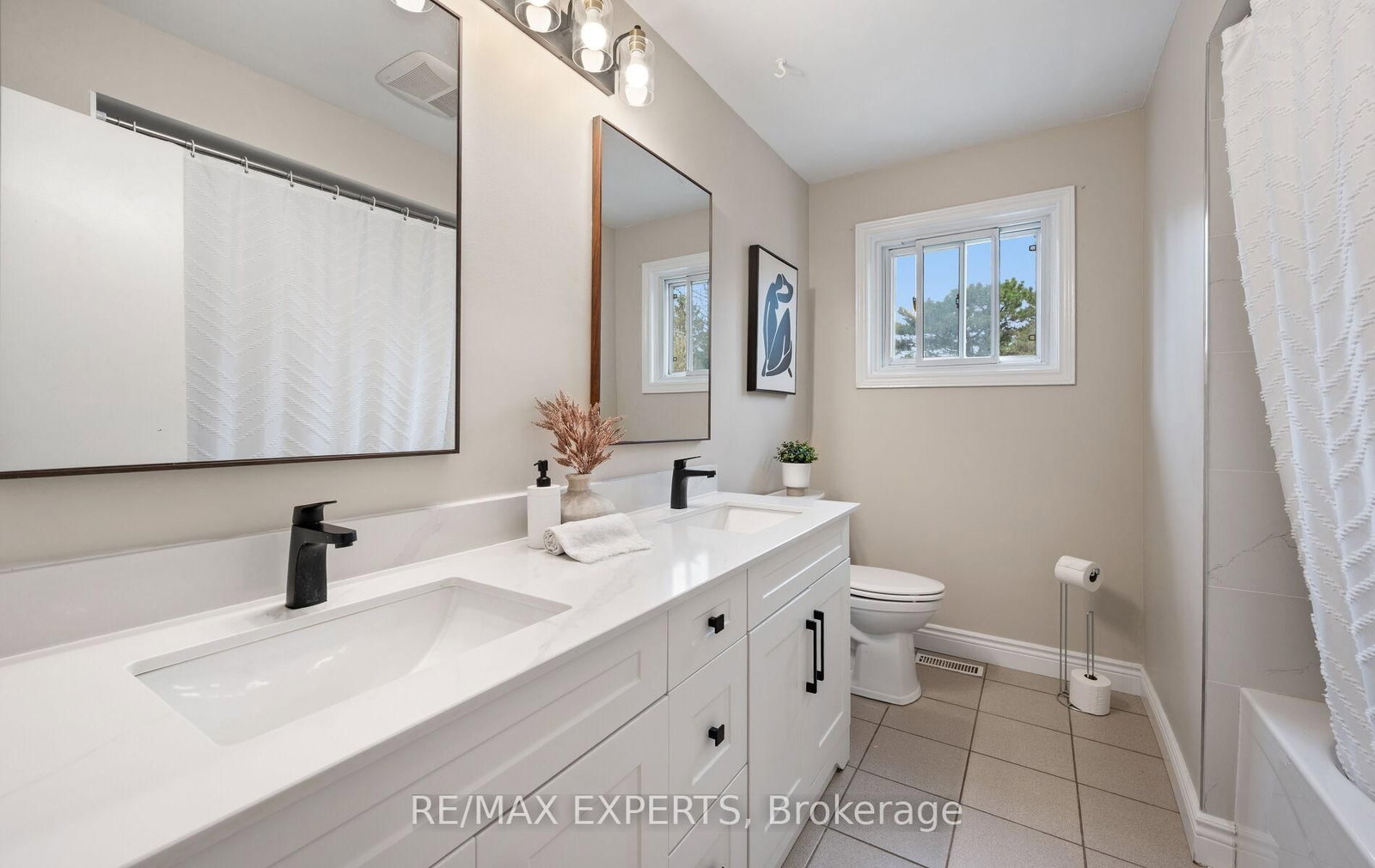 12 Simon Drive • Adjala-Tosorontio, ON photo 27