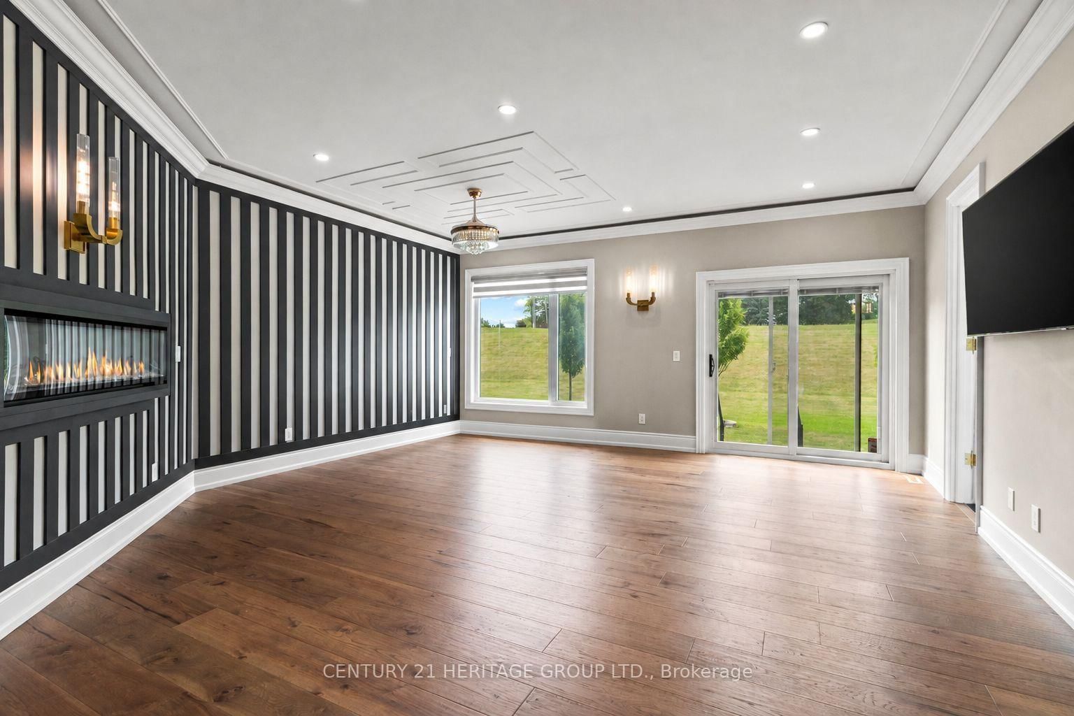 4 Loch Erne Lane • King, ON photo 16