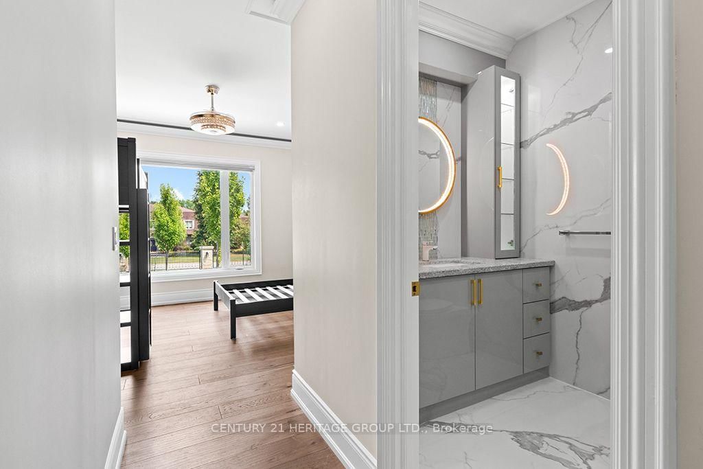 4 Loch Erne Lane • King, ON photo 24
