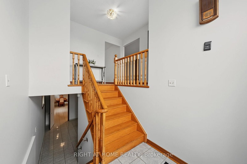 9 Twinberry Crescent