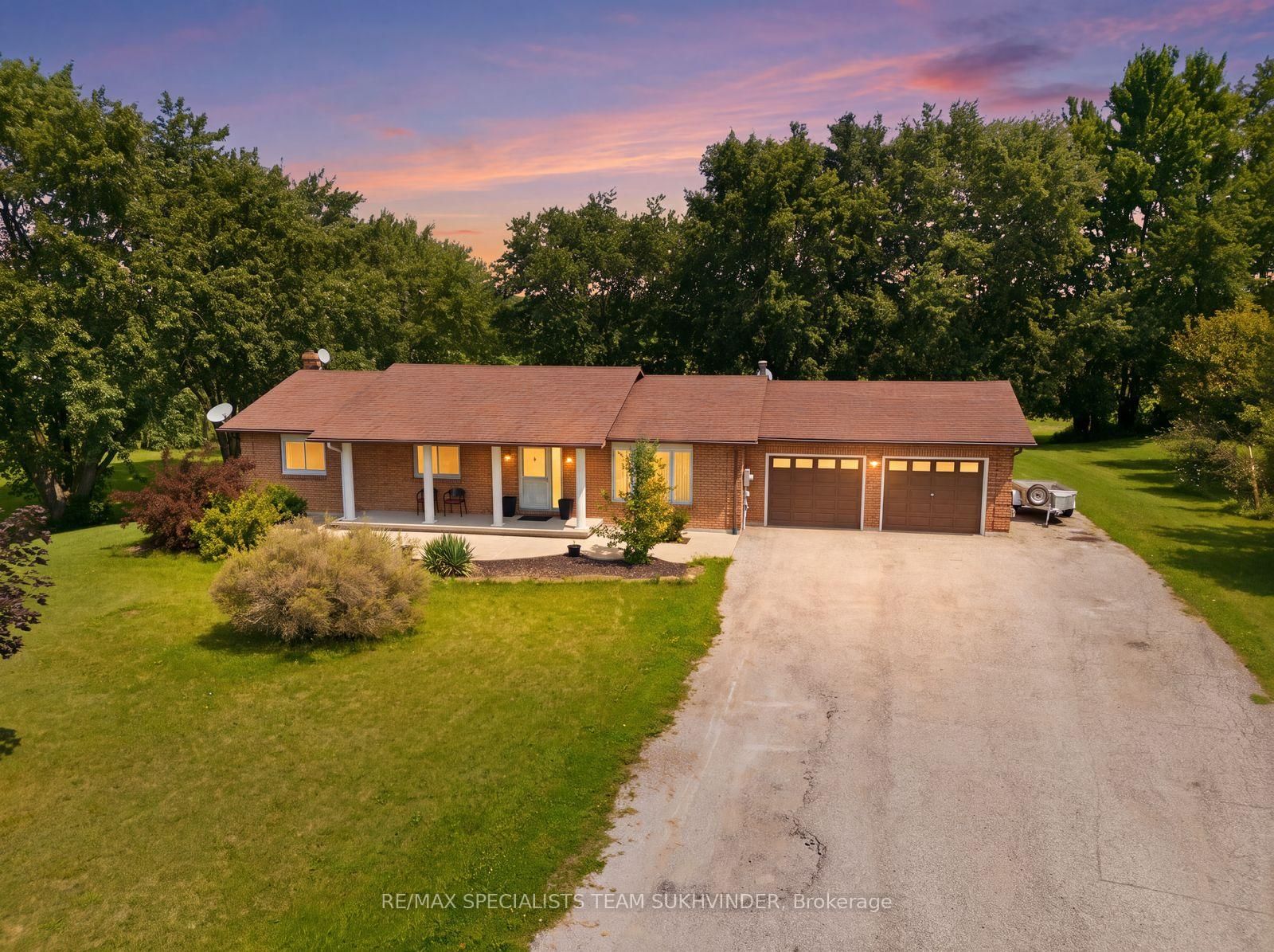 17435 8th Concession Road • King, ON photo 2