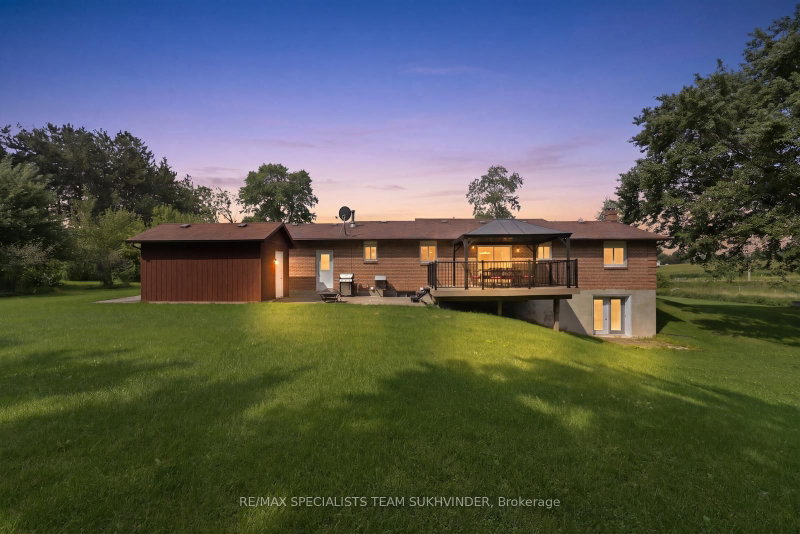17435 8th Concession Road