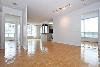 745 New Westminster Drive • #507 • Vaughan, ON photo 6