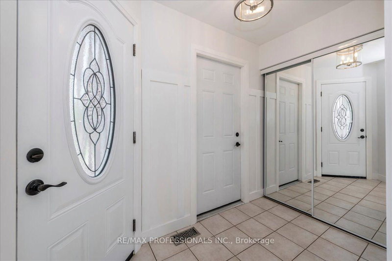 10 Corrie Crescent