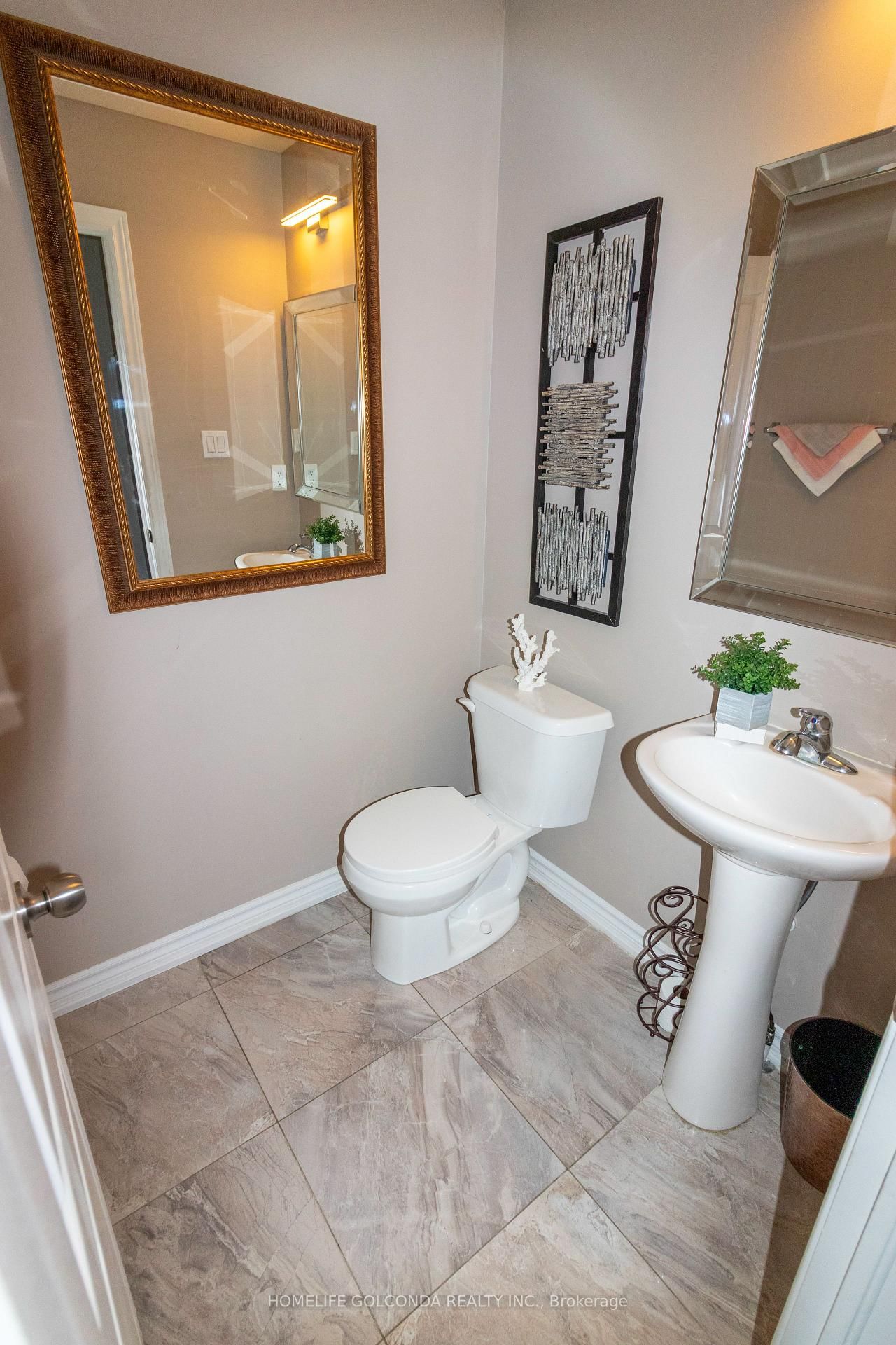 40 Ridge Gate Crescent • East Gwillimbury, ON photo 33