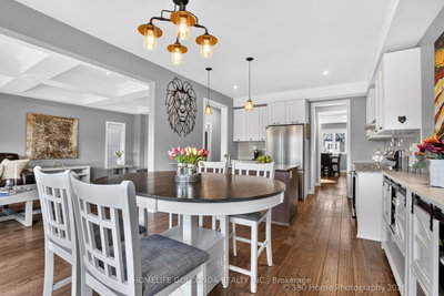 40 Ridge Gate Crescent • East Gwillimbury, ON photo 9