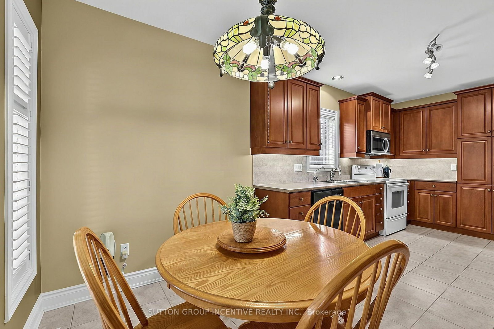 13 Renaissance Point • New Tecumseth, ON photo 12