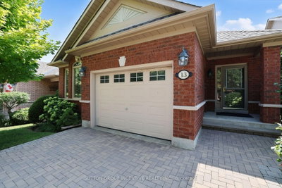 13 Renaissance Point • New Tecumseth, ON photo 4