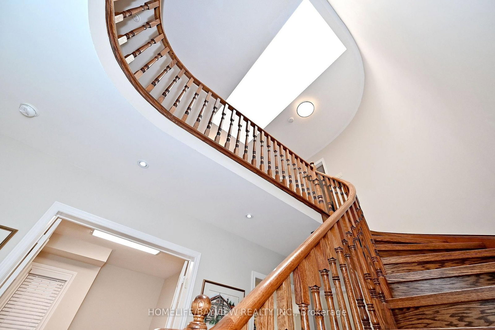 58 Thornbrook Court • Vaughan, ON photo 30