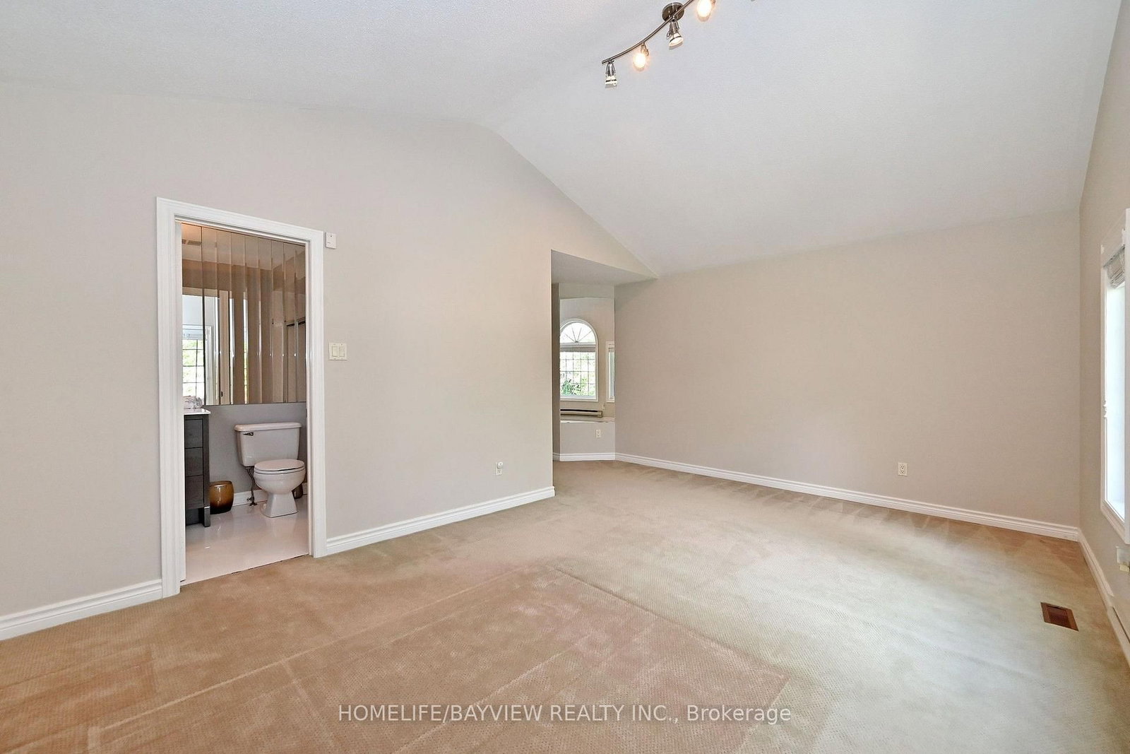 58 Thornbrook Court • Vaughan, ON photo 36