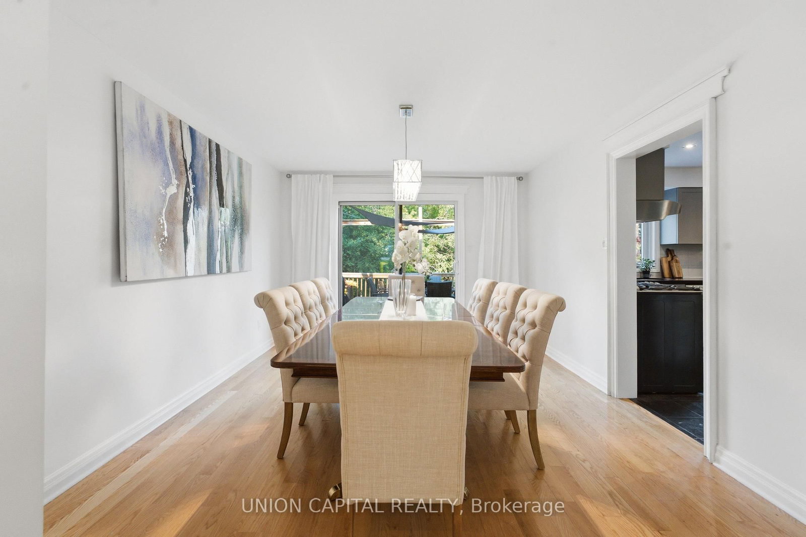 22 Cynthia Crescent • Richmond Hill, ON photo 8