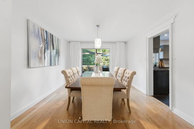 22 Cynthia Crescent • Richmond Hill, ON photo 8