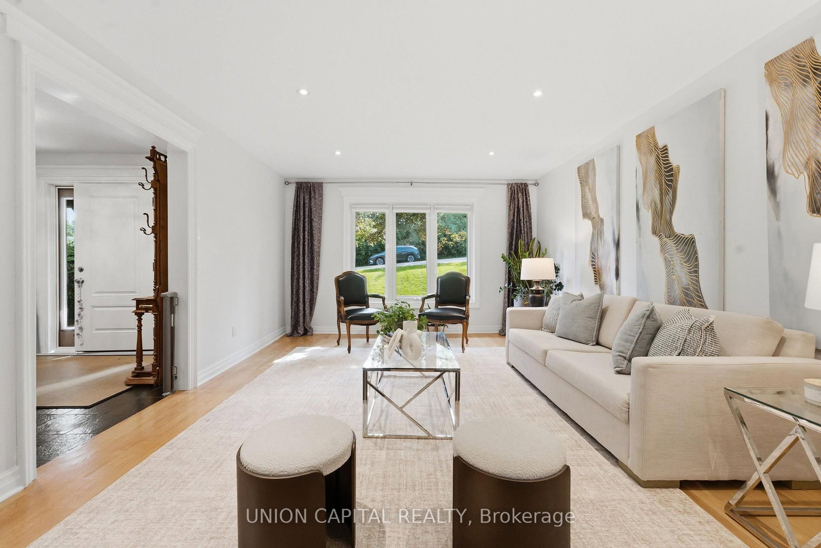 22 Cynthia Crescent • Richmond Hill, ON photo 9