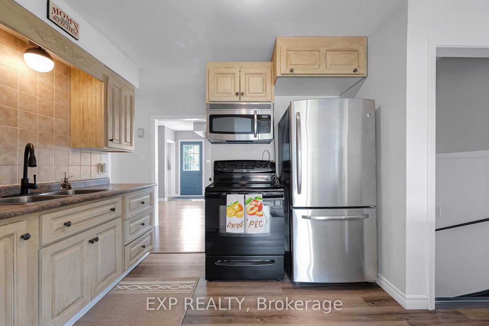 1990 Victoria Street • Innisfil, ON photo 11