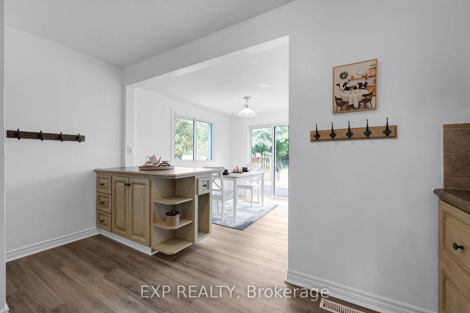 1990 Victoria Street • Innisfil, ON photo 14