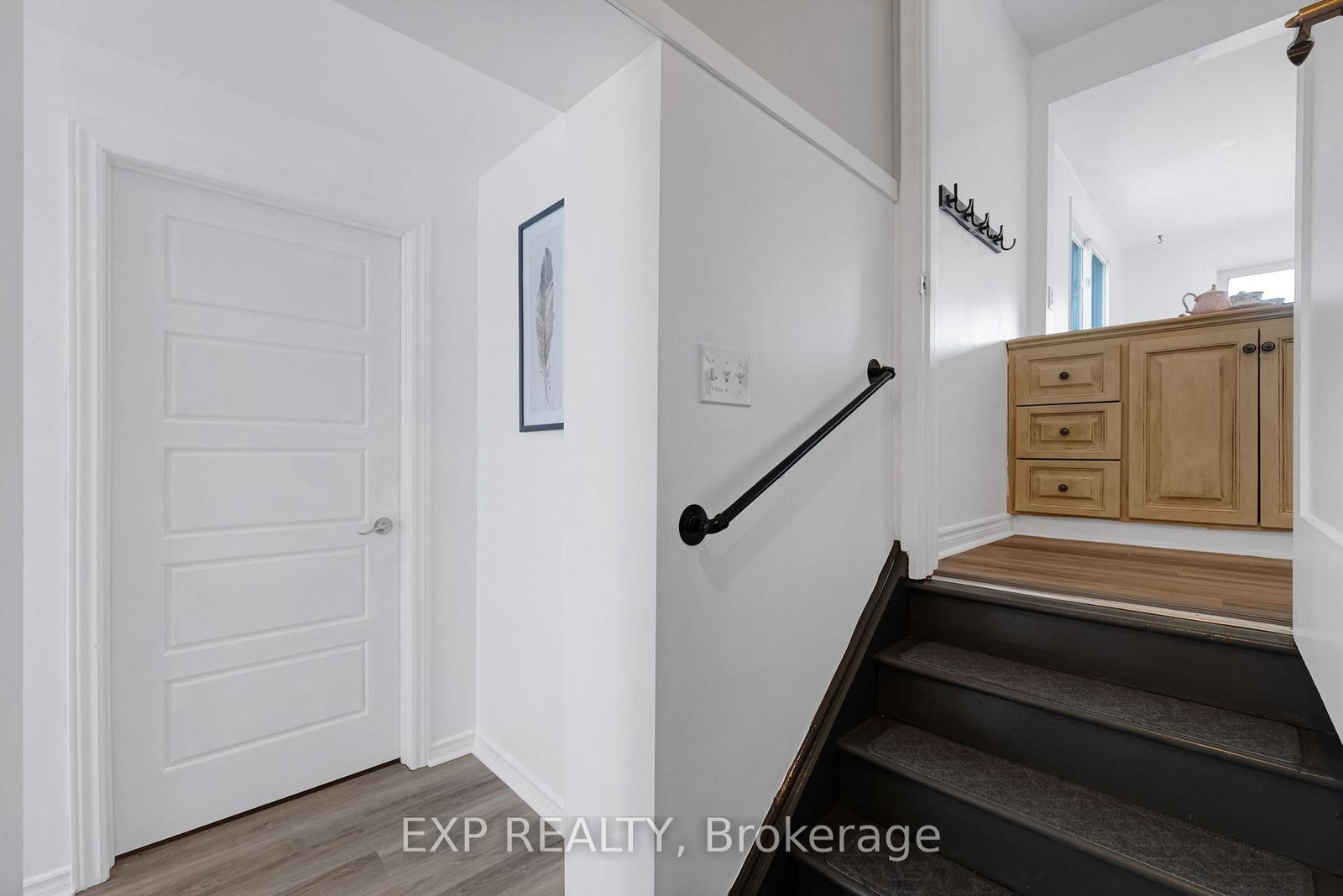 1990 Victoria Street • Innisfil, ON photo 23