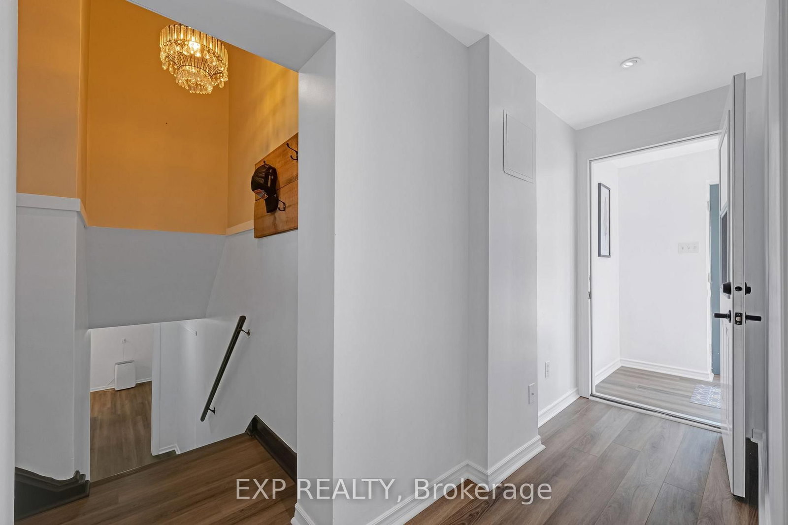 1990 Victoria Street • Innisfil, ON photo 24