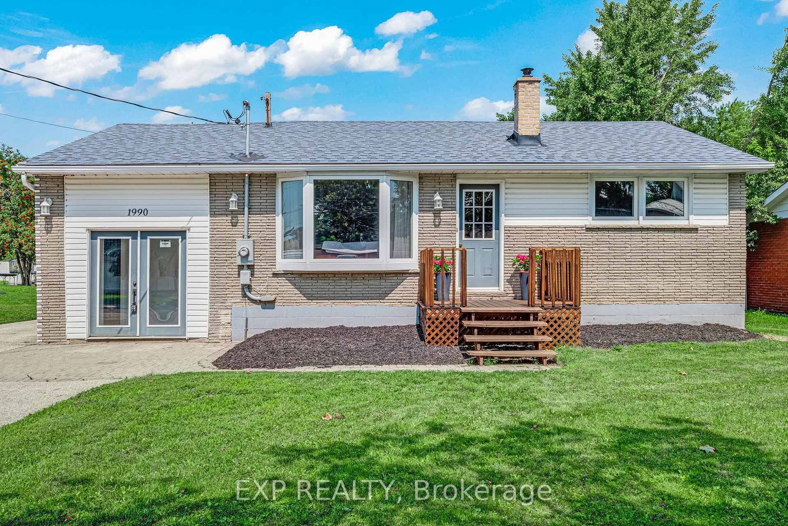 1990 Victoria Street • Innisfil, ON photo 3